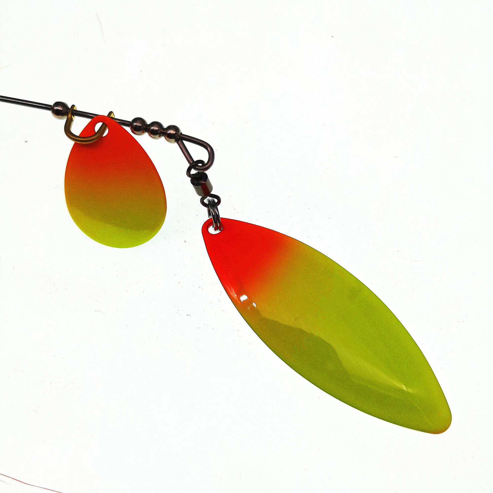 MUKUN Fishing Spinnerbait Lure - Fishing Lure Blade Bait review and price